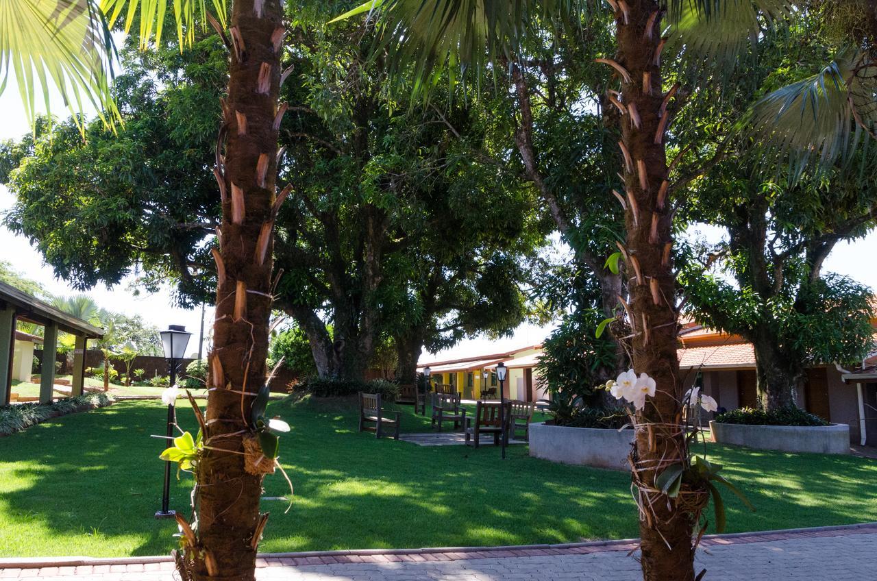 Villa De Holanda Parque Hotel Holambra Exterior foto